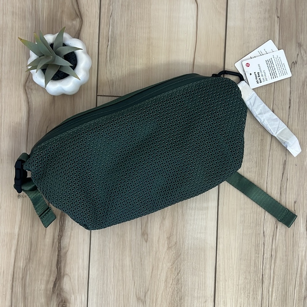 Lululemon All Hours Belt Bag Crossbody Fanny Backpack 4.5L Algae Green NWT - Picture 6 of 11